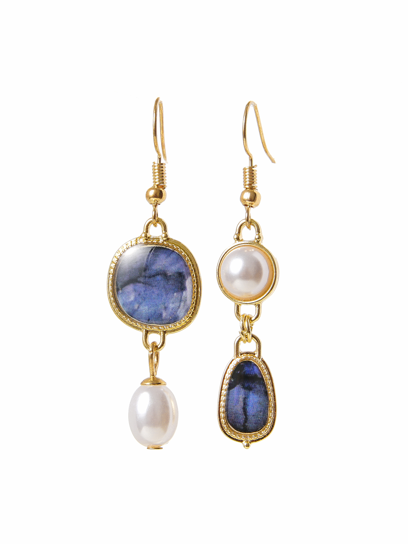 Carissa – Vintage Blue Stone Pearl Earrings