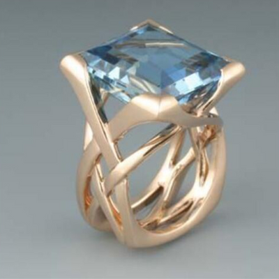 Andrea – Vintage Rose Gold Blue Zirconia Ring: