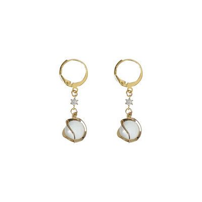 Blythe – Vintage White Opal Dangling Golden Earrings