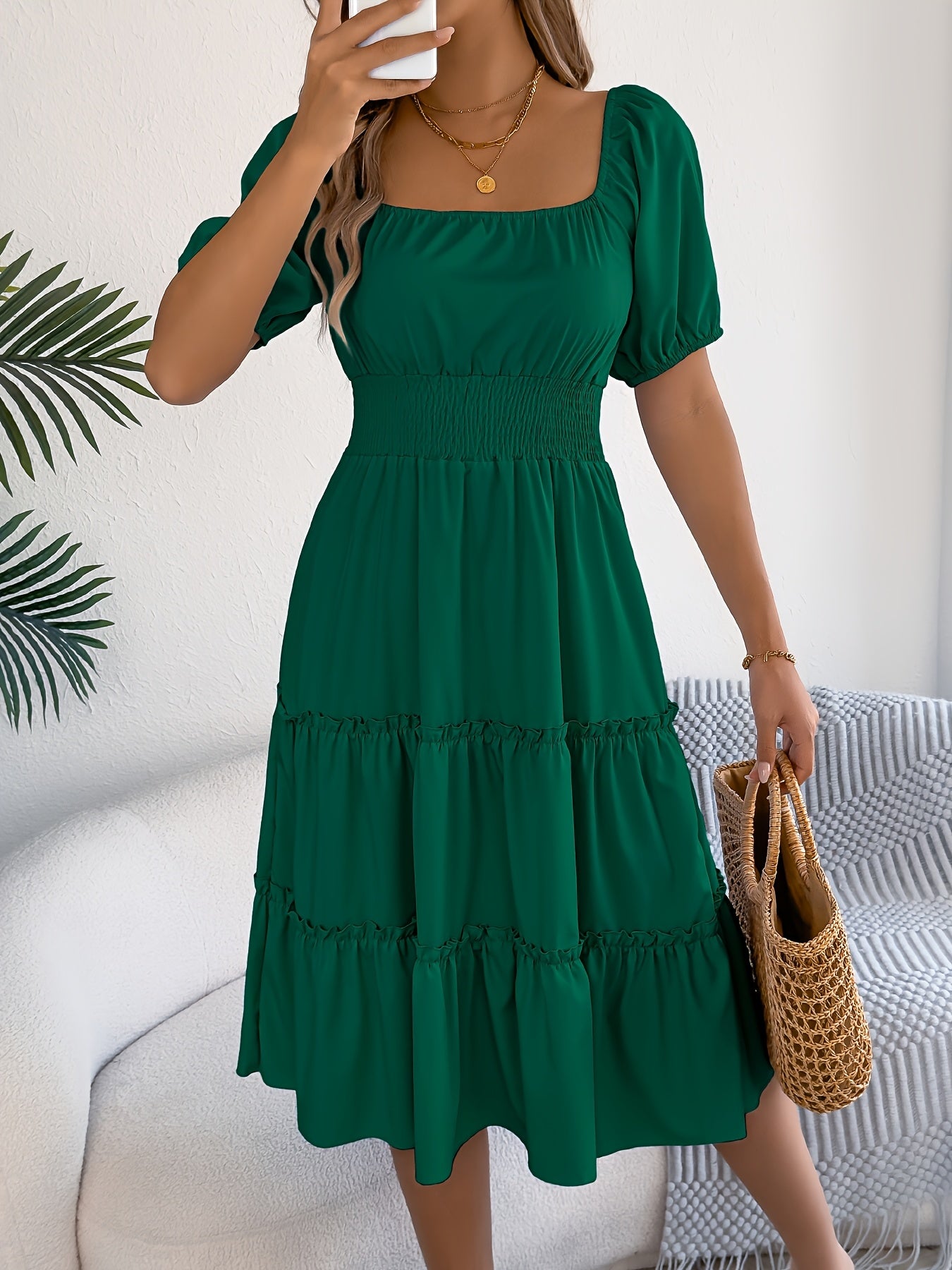 Lina | Flattering Puff Sleeve Dress