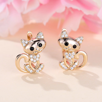 Yasmin – Elegant Zirconia Kitty Earrings