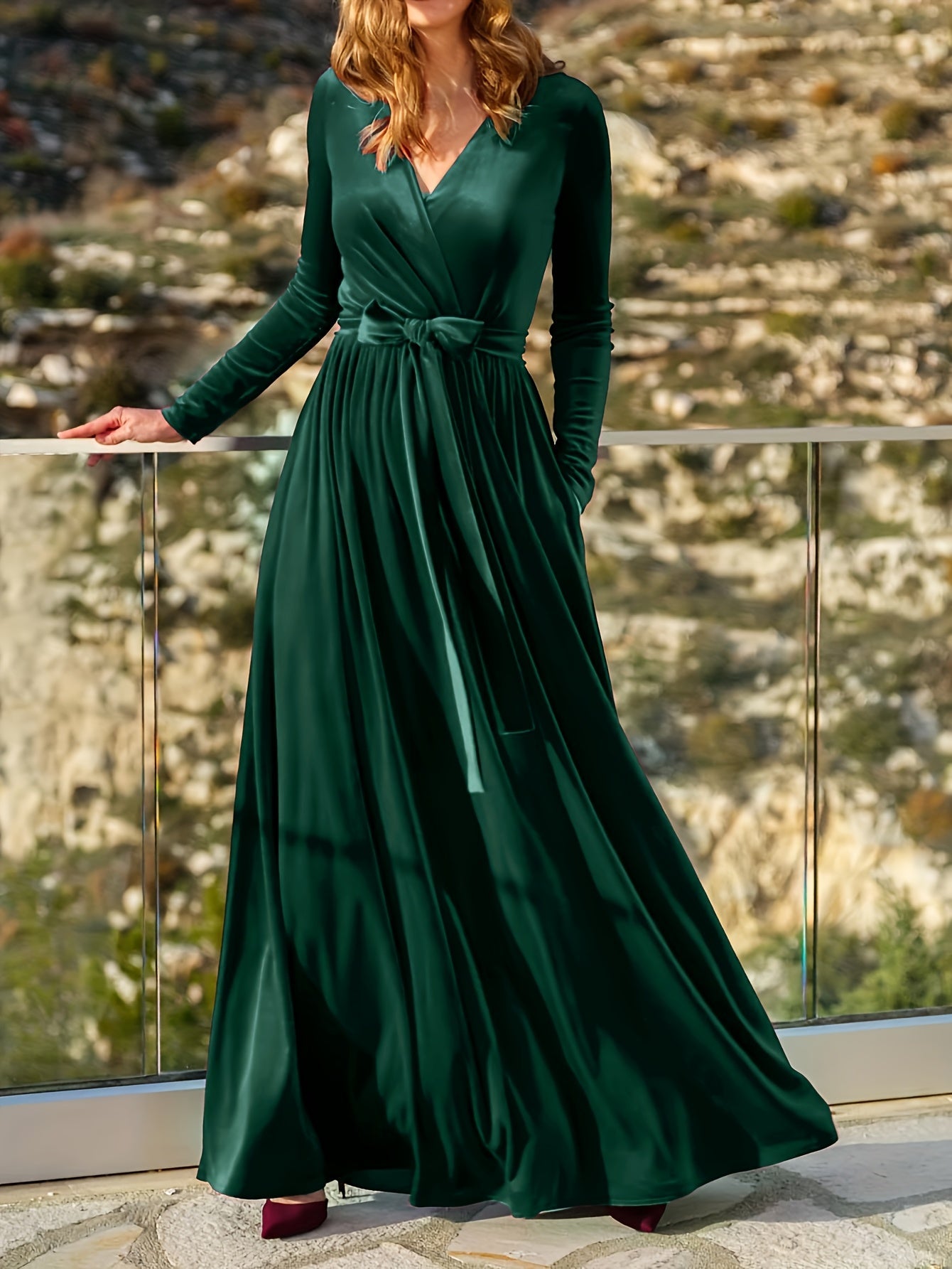 Lisa | Velvet Maxi Dress