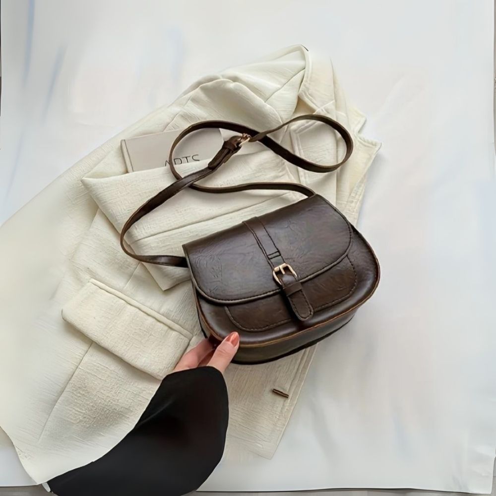 Evelyn Classic Saddle Crossbody Bag