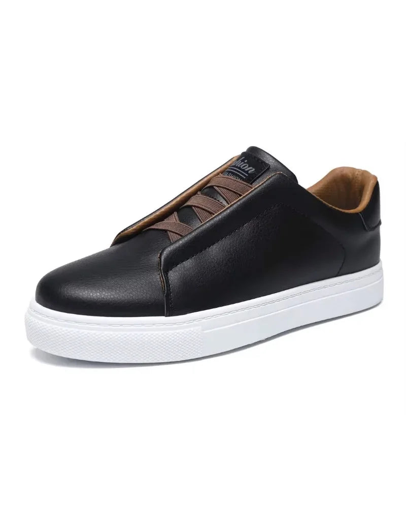 Chase - Classic Vegan Sneakers