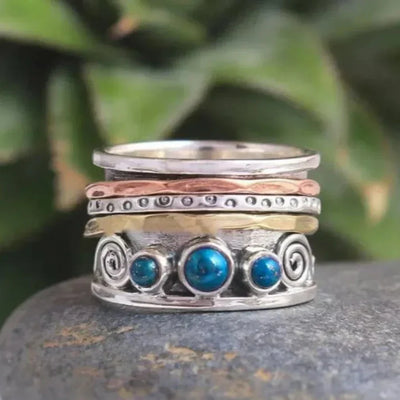 Dorothy – Sapphire Meditation Ring