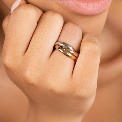 Everlynn – Three-Toned Loop Ring
