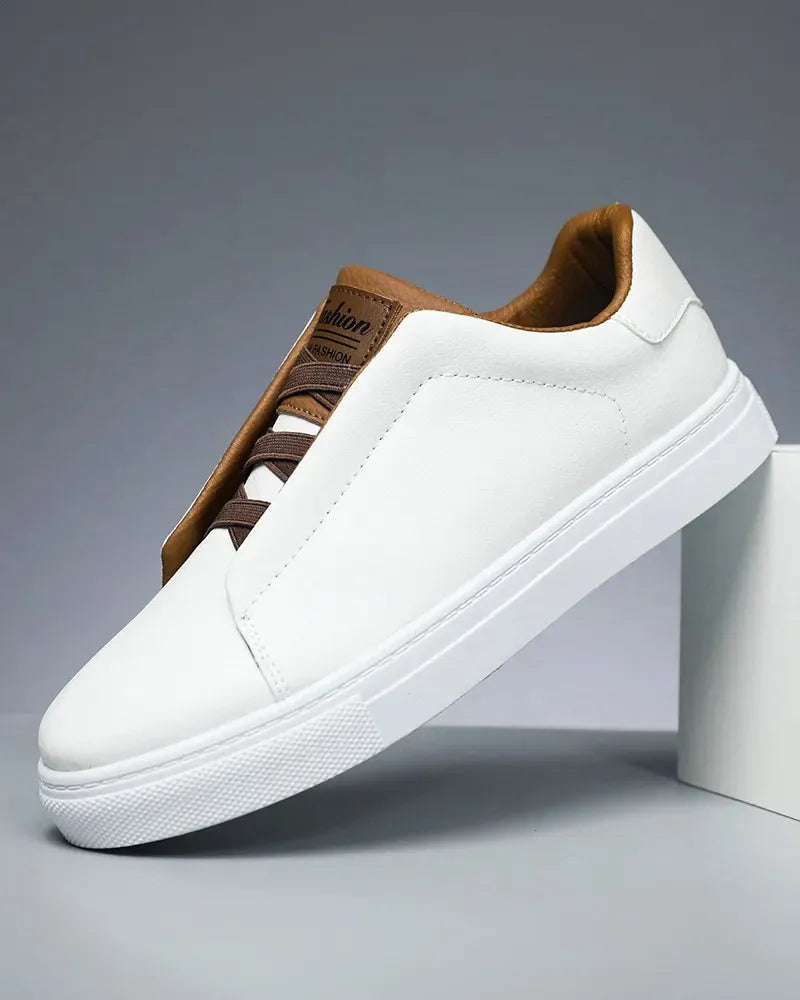Chase - Classic Vegan Sneakers