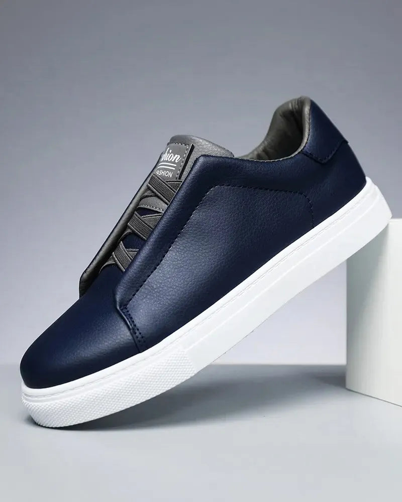 Chase - Classic Vegan Sneakers