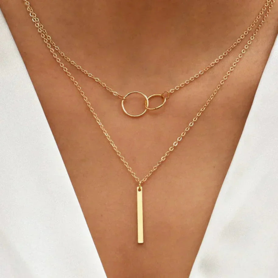 Eliana – Vintage Gold Dual Circle Pendant Necklace