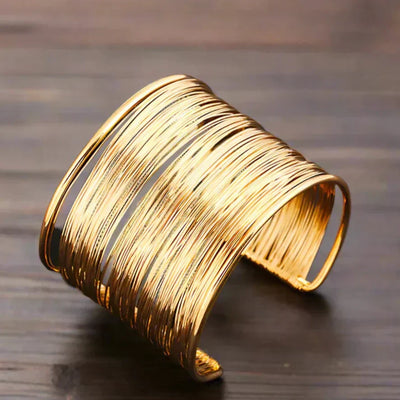 Sofia - Vintage Golden Bracelet